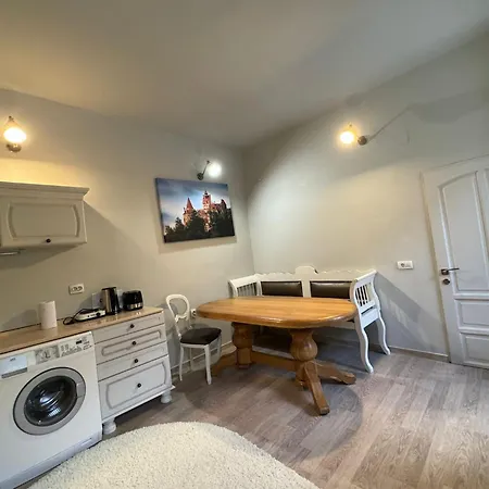 Central Stay Brasov Apartament *